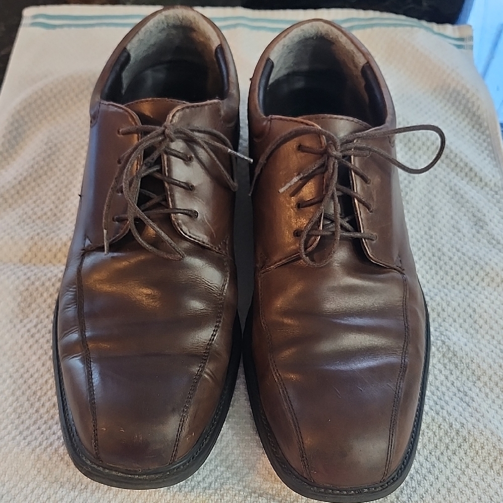 Men's Brown Leather Dress Shoes